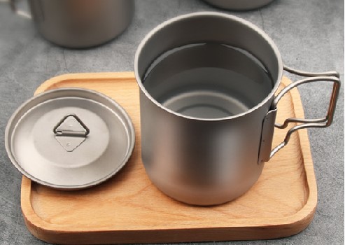 DINUO Titanium Cup with Lid 450ml Ultra Light and Compact Camping Survival JYDN-L-122